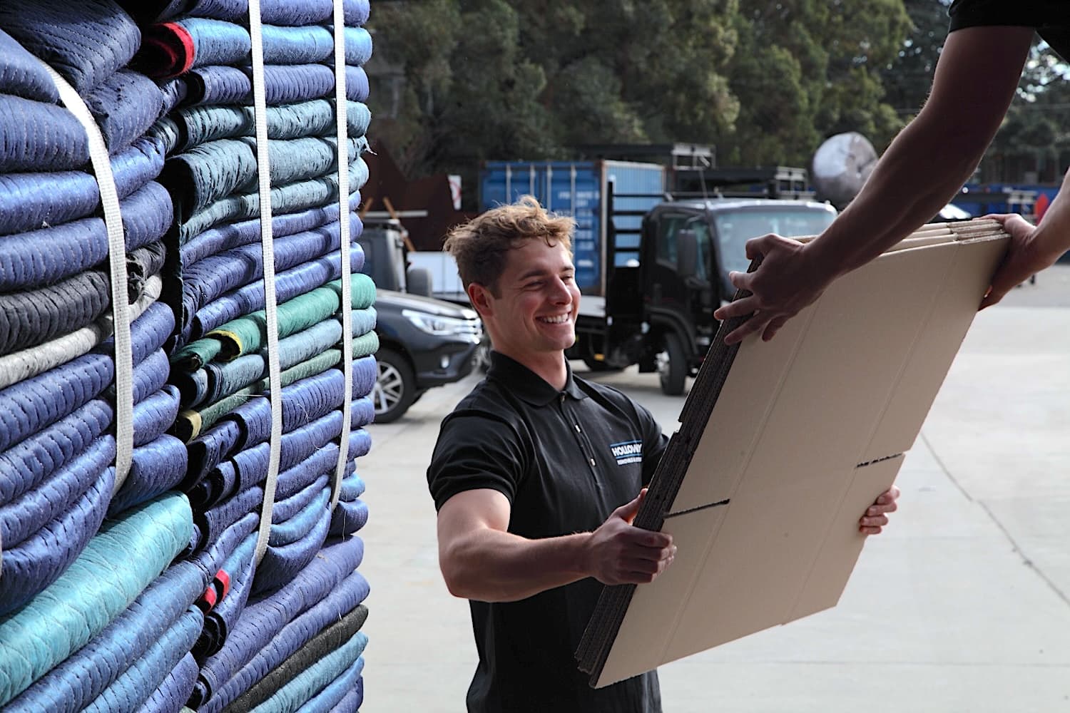 Custom packaging for oversized items